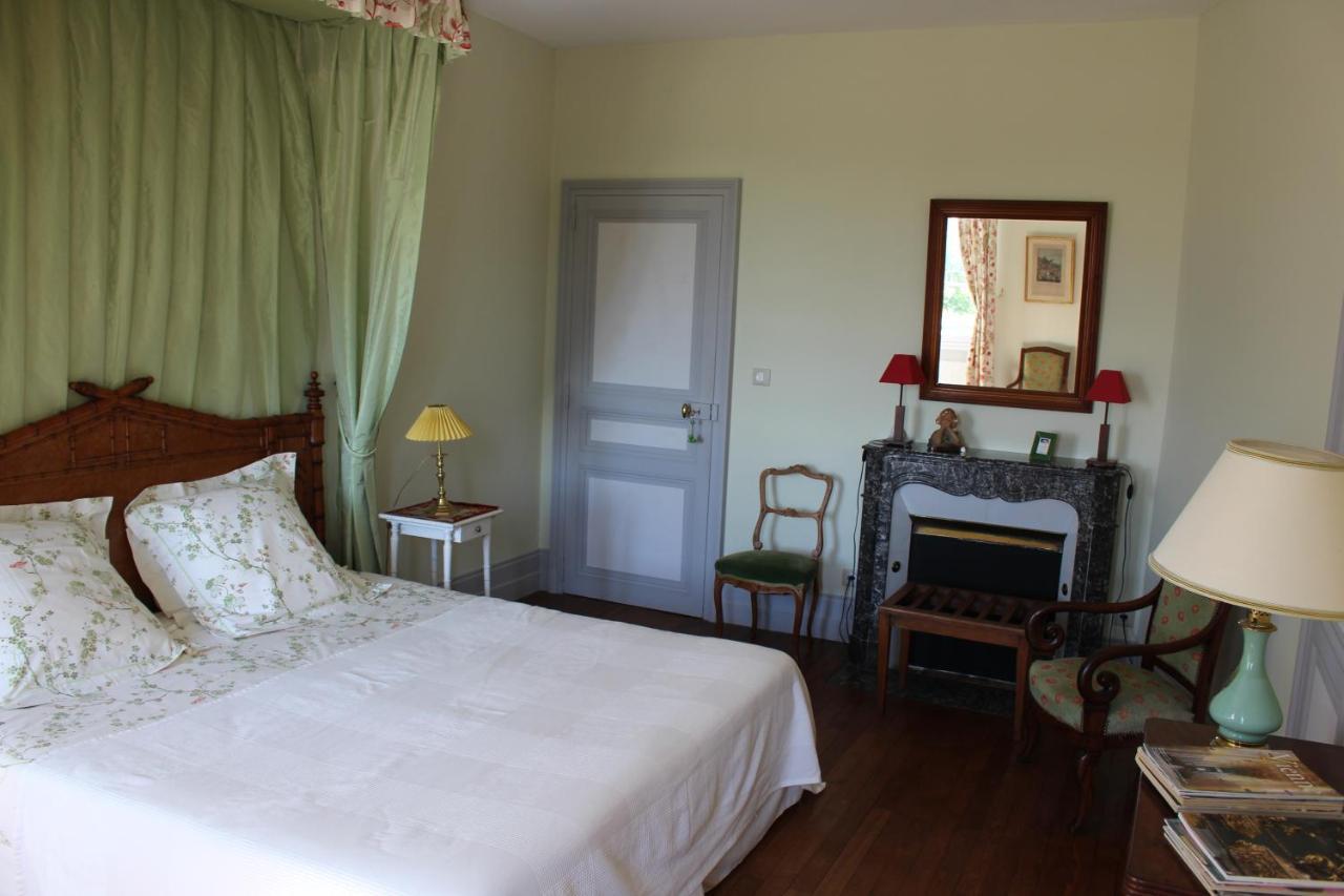 Chambres D'Hotes Le Chateau De La Plante Thure Luaran gambar